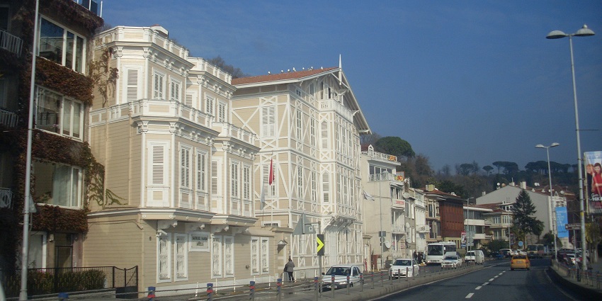 Museum with Turkish antiquities, Islamic art, and Ottoman artefacts.