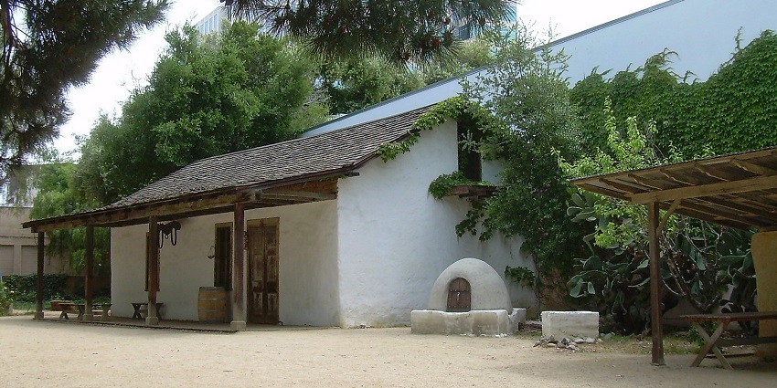 A view of San José, offering culture and dining spots .