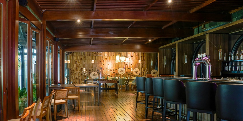 A glimpse of Sankayi Lounge, a place to experience an exquisite nightlife in South Africa.