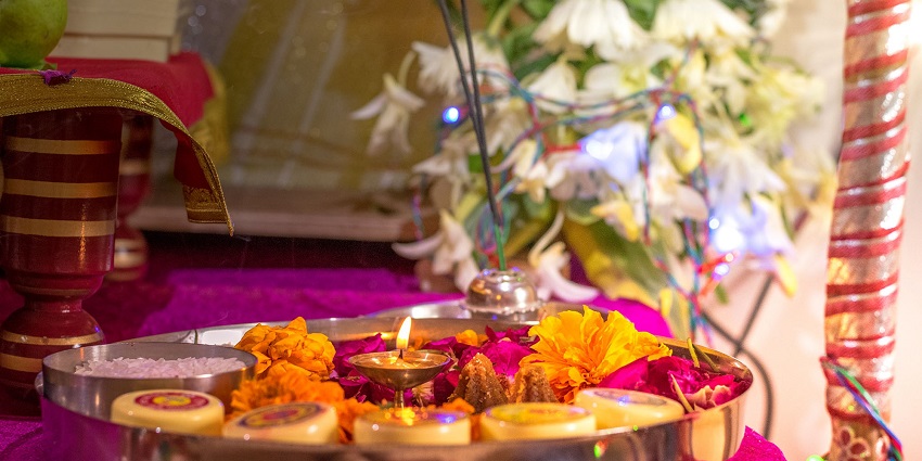 Image of pooja thali - Santala Devi Temple, Dehradun Temple to explore