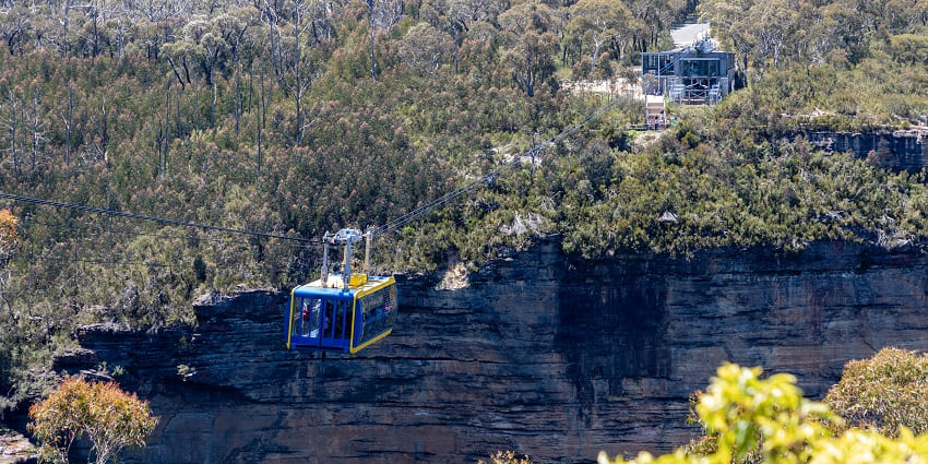 A Scenic skyline view from Scenic Word near Blue Mountains National Park, Australia.