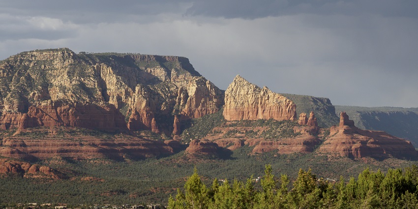 From the Sedona Airport, this view shows the city of Sedona, an amazing USA hill station.