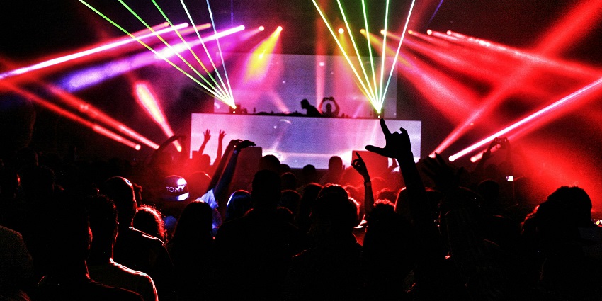 Image of people dancing in a club - An array of drinks and food served at Shed 6
