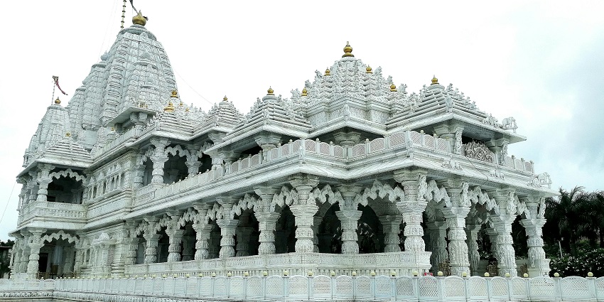 An image of Shiv Chowk building, which is one of the places to visit in Muzaffarnagar.