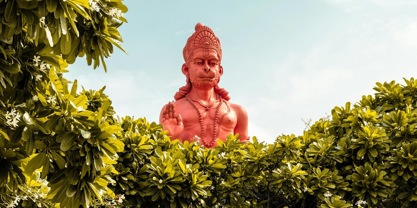 An image of the Shri Hanuman Mandir, among the top places to visit in Shahjahanpur.