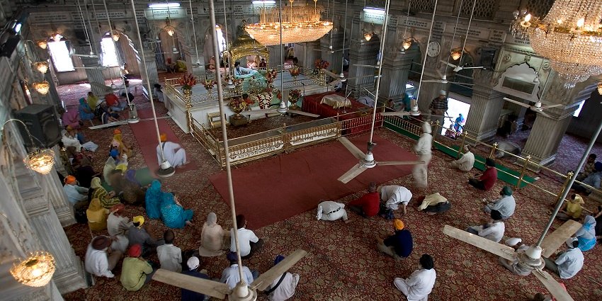 Sikh place of worship promoting peace, harmony, and spirituality.