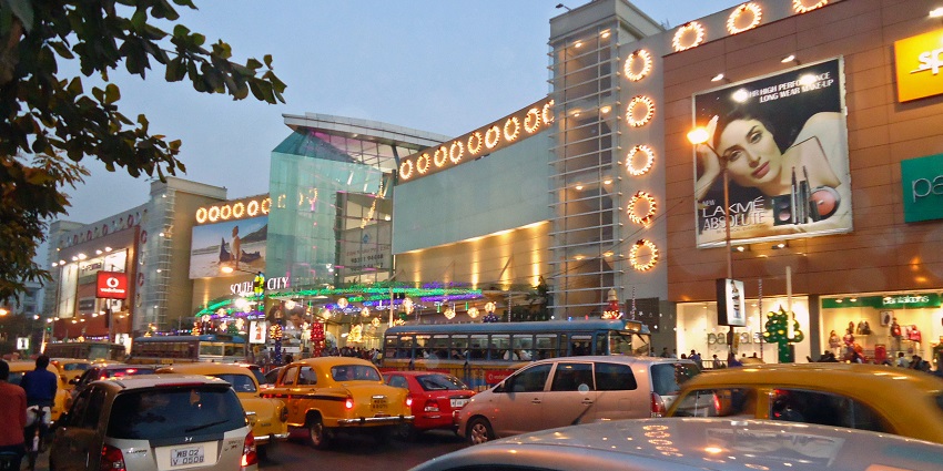 A picture of South City Mall, one of the best places to celebrate Valentine's Day in Kolkata.