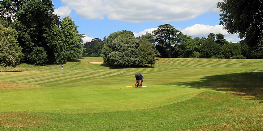 A view of a lush golf course in Stowe, one of the best hill stations in USA, you must visit.