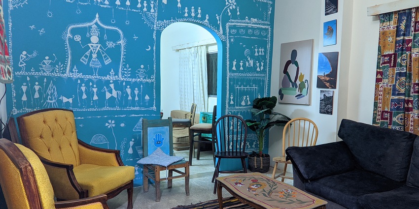 Charming neighborhood with art galleries, cafes, and scenic views.