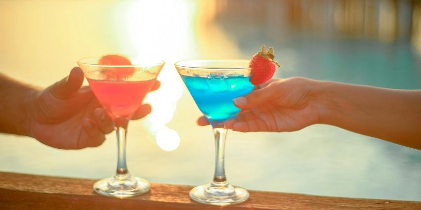Scenic lounge offering relaxing vibes and panoramic sunset views