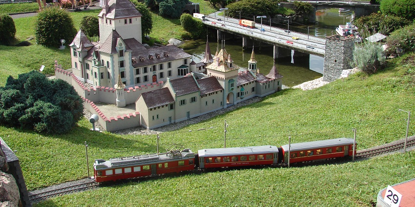 Miniature park showcasing Switzerland’s iconic landmarks and landscapes.