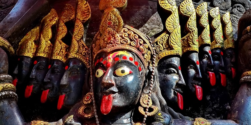 Prachin Kali Mata Mandir is a famous spot in Pathankot where you can go on a scenic trek
