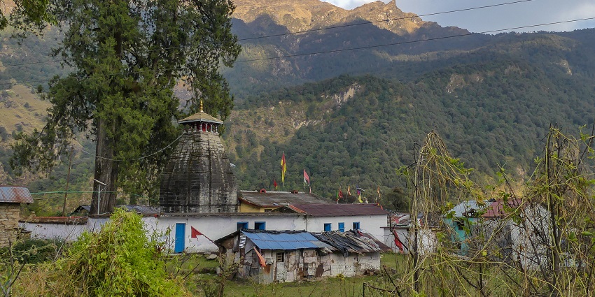 The Tapovan Temple, a famous Dehradun Temple surrounded by forest
