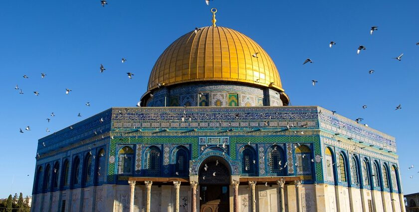 A glimpse of Temple Mount, the historic religious site with iconic architecture and significance.