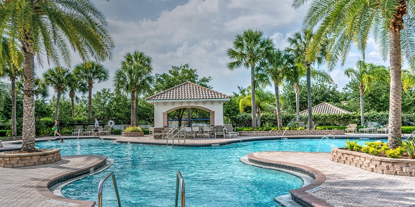 An image of a beach pool representing the Encore Beach Club’s beach located in Las Vegas.