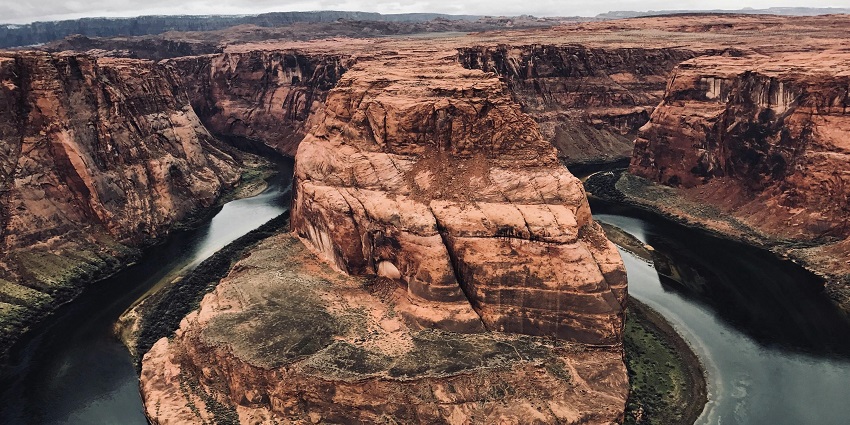 A beautiful view of the Grand Canyon at the time of sunset showcasing its structure.