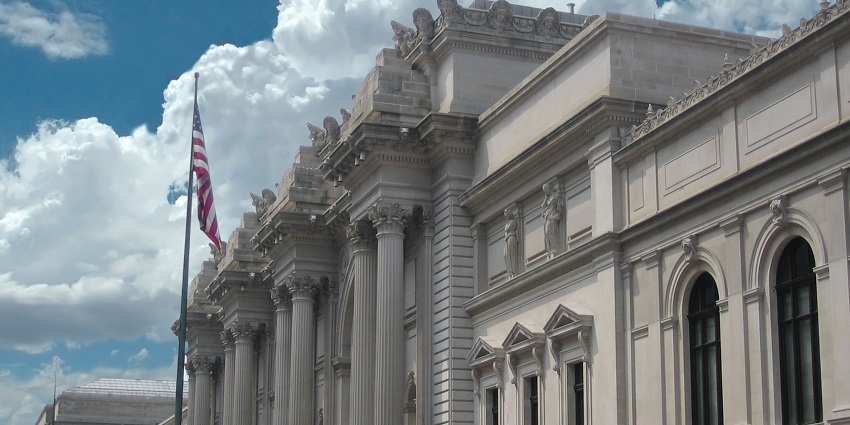 An image of the museum, one of the most popular places near Guggenheim Museum