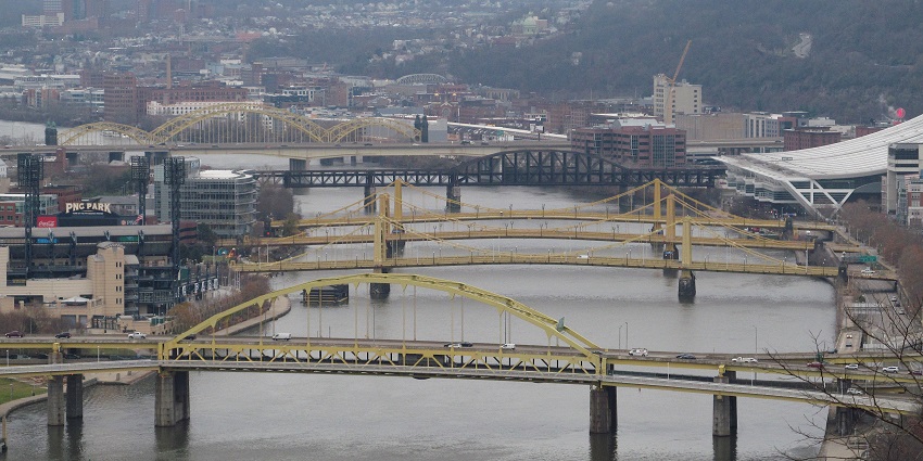 A beautiful view of the Allegheny River, an ideal spot for Valentine's Day in Pittsburgh.