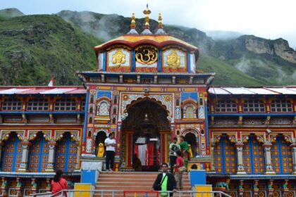 There are plenty of things to do in Badrinath for a memorable experience.