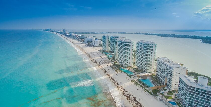 Pristine blue waters of the Caribbean Sea along Cancun’s skylines, one of the things to do in Cancun.