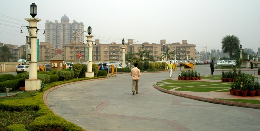 A picture of an ideal getaway place showcasing some of the best things to do in Ghaziabad.