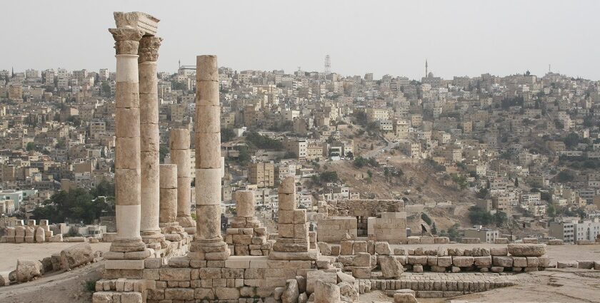 Things to do in Amman Jordan include exploring landmarks, vibrant markets, and unique cultural experiences.