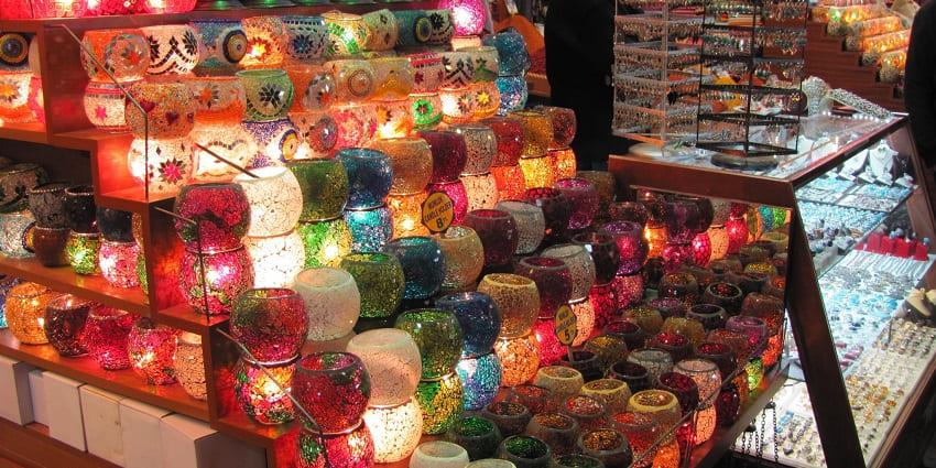 Shopping in the Nainital market, selling Tibetan artifacts, woolens, and unique handicrafts.