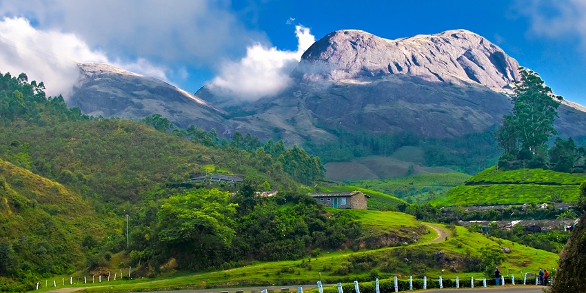 A picture from the top of Kurangani Hills, a famous Kurangani Hills trek.