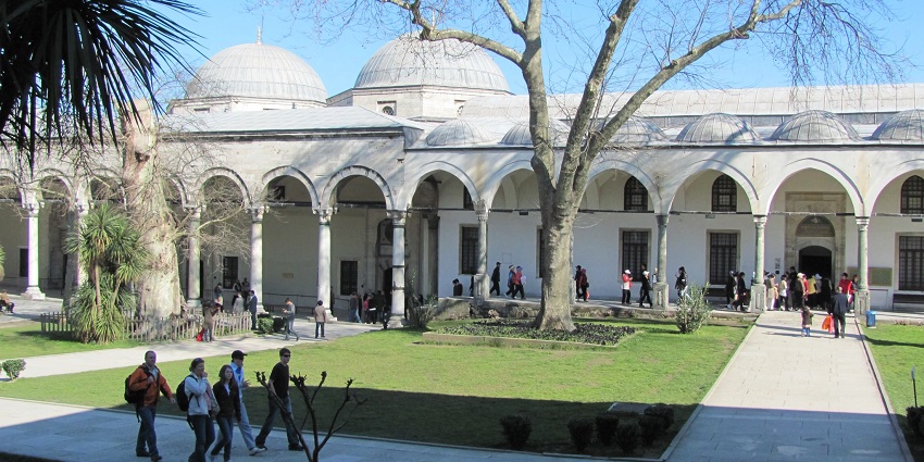 Valentines Day in Istanbul at the historical palace showcasing Ottoman artifacts and royal living quarters.
