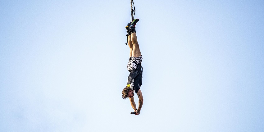 A view of Trodly Bungee Jumping, known for its safe 40-metre jump in beautiful scenery.