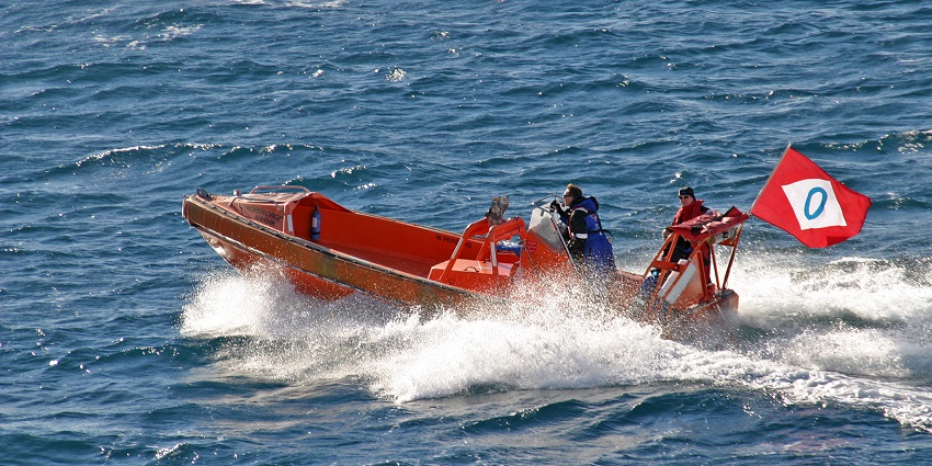 Alt Text: Jet boating is a unique and adventurous activity to enjoy.