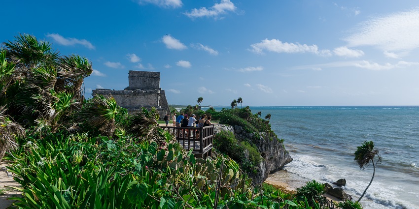 An image of the beautiful beach in Cancun for tourists to visit during the summer season