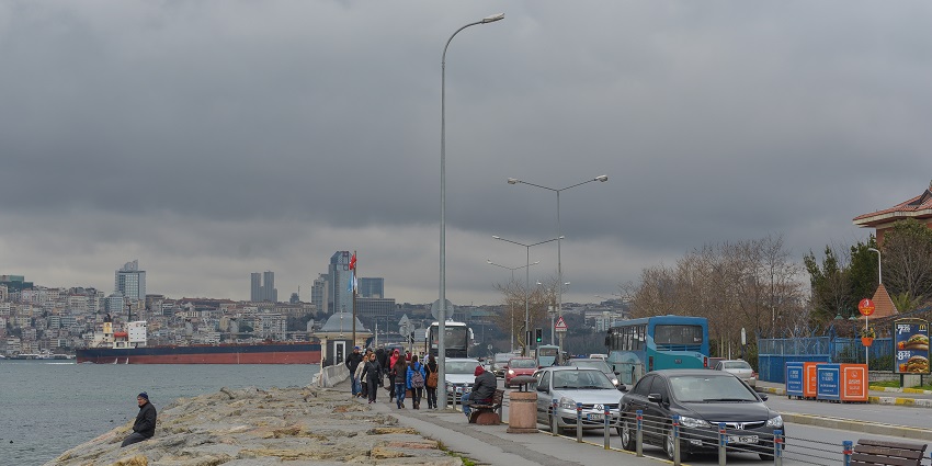 Picturesque waterfront area with views of the Bosphorus and skyline in Istanbul.