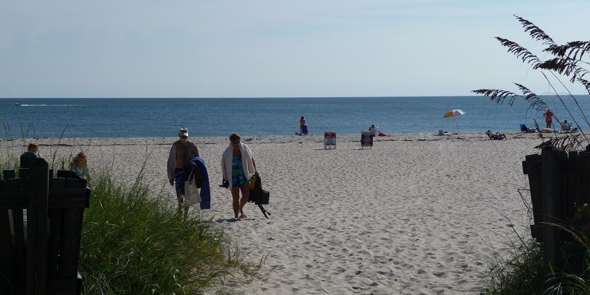 An image showing a view of Vero Beach - one of the popular beaches in Orlando Florida