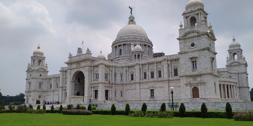 A view of Victoria Memorial in Kolkata, a short drive.