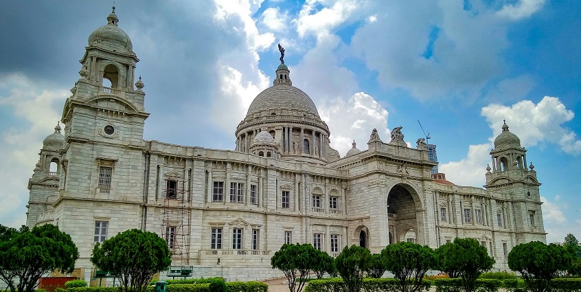 A picture of Victoria Memorial in Kolkata, a British-era architectural landmark.
