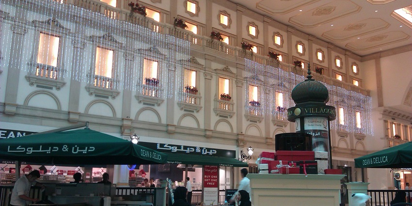 Upscale mall featuring international brands, entertainment, and dining options.