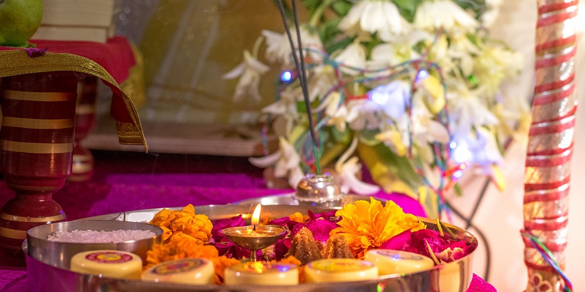 Pooja Thali at Vishwanath temple near Ardhnarishwar temple.
