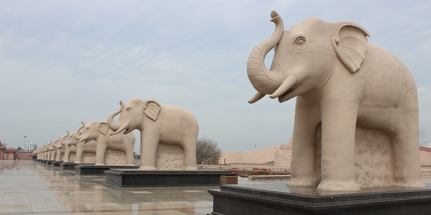 Scenic snapshot of the elephant statues in the iconic Ambedkar Park in Lucknow