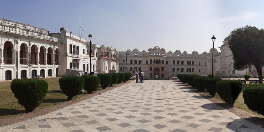 Visit Qila Mubarak, the royal fort in Patiala - one of the offbeat things to do in Punjab, India.