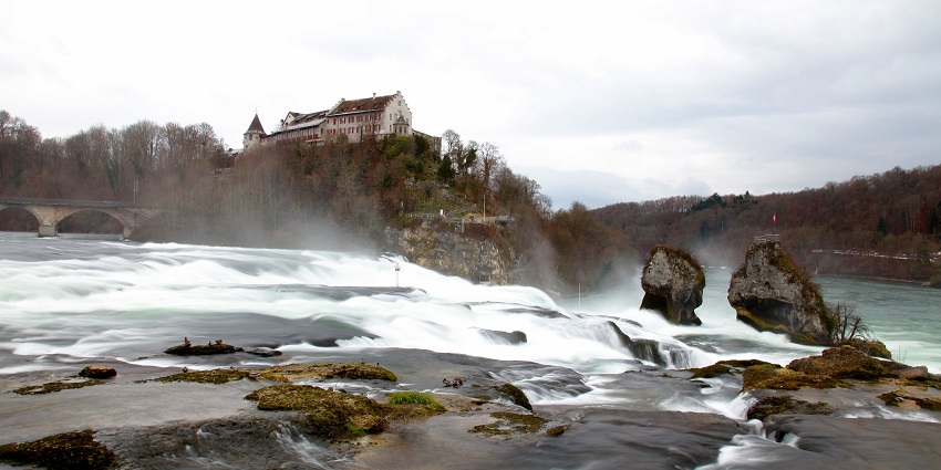 Visiting Europe's largest waterfall is among the best things to do in Switzerland, offering a spectacular view.