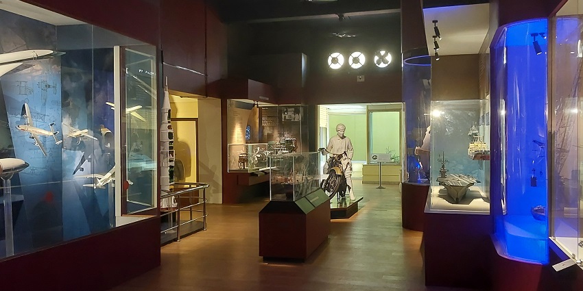 A view of a special gallery in the complex.