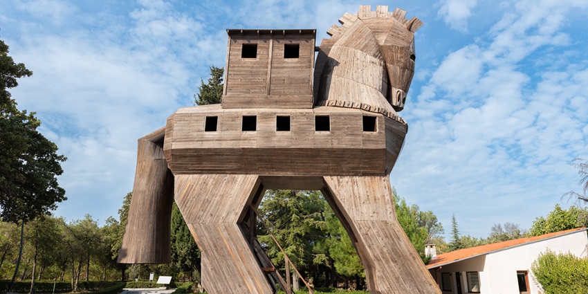 Visiting the ancient city of Troy is one of the most amazing things to do in Turkey.