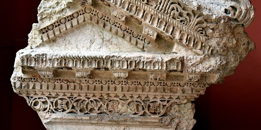 A view of museum showcasing artefacts and history from Baalbek’s ancient ruins.