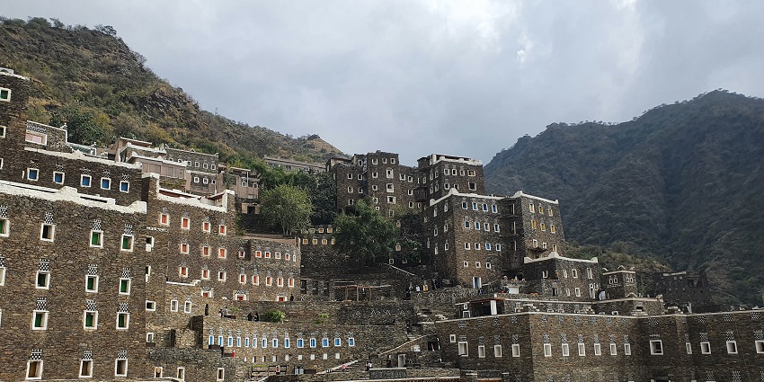 Rijal Almaa is a charming village with colourful, historic gingerbread-style houses.