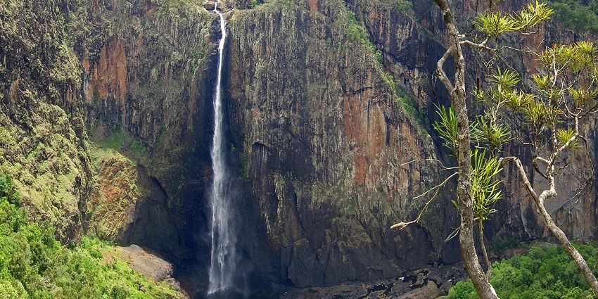 Image of Wallaman Waterfall in Australia is the tallest single-drop waterfall