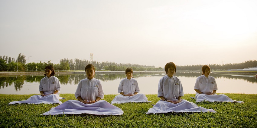 Tranquil retreats focusing on relaxation, mindfulness, and personal growth.
