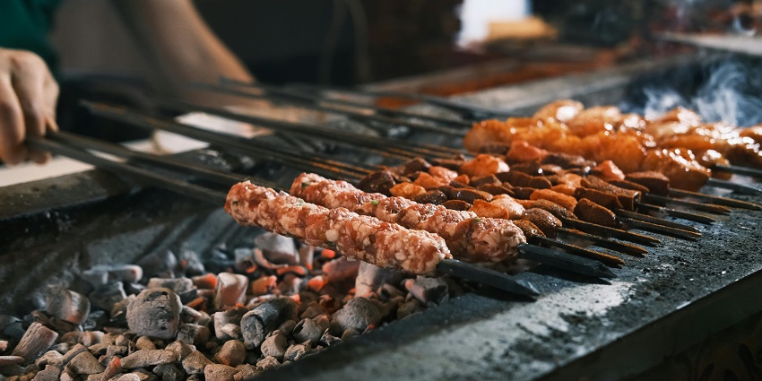 Dining in Ürgüp: Traditional Turkish cuisine with Cappadocian ambiance and flavors.