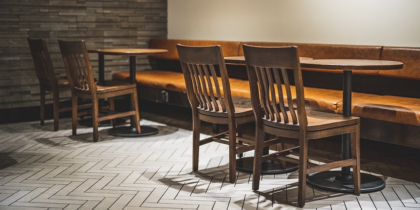 An image of the interior of a cafe near Sequoia National Park.