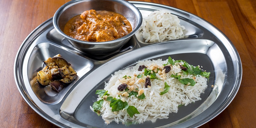 Sunderdhunga Valley has limited dining options; pack food for trekking.
